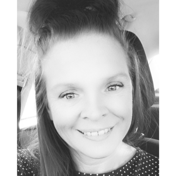 Meet your Posher, Heather - Picture 4 of 8